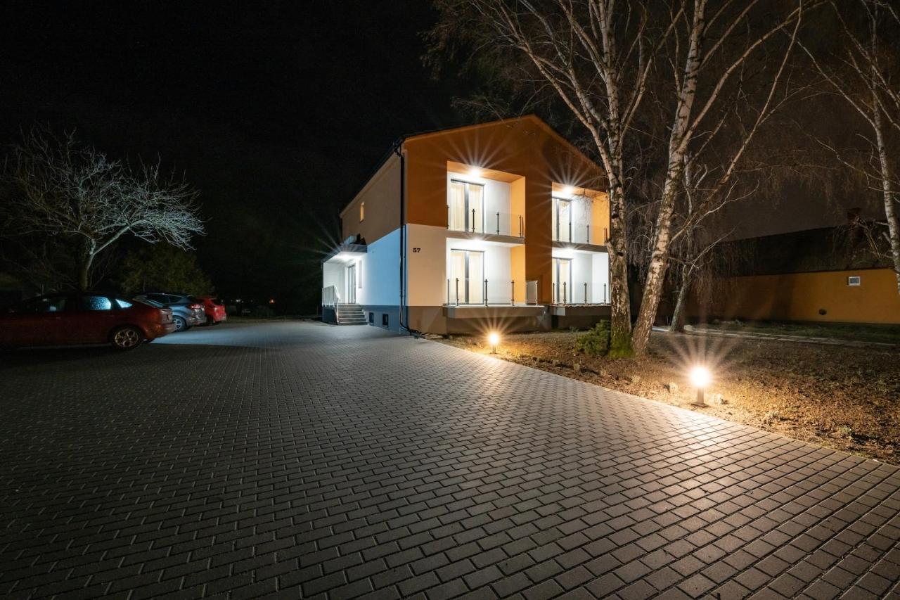 Penzion Pod Brezami** Litra Dış mekan fotoğraf