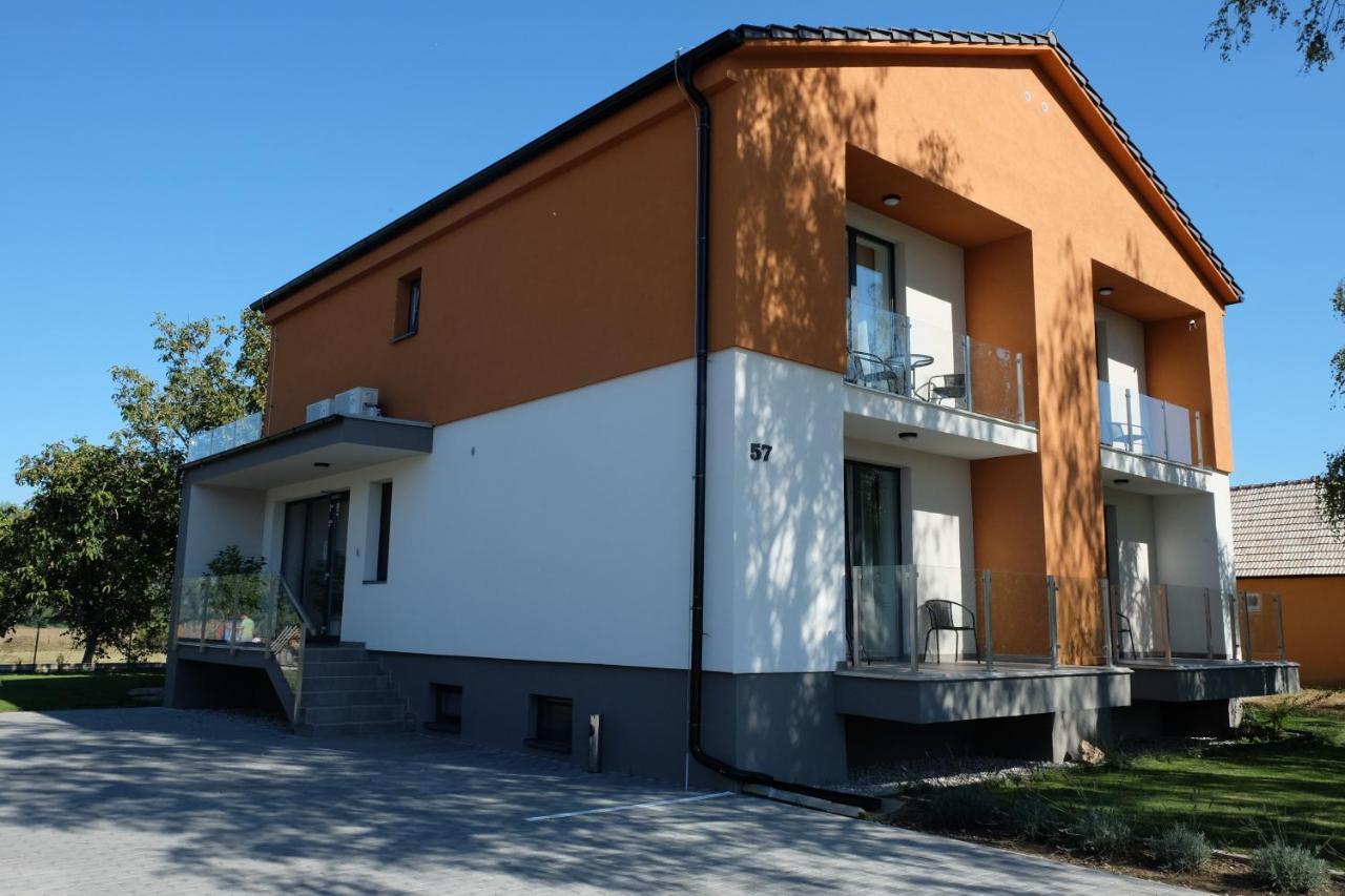Penzion Pod Brezami** Litra Dış mekan fotoğraf